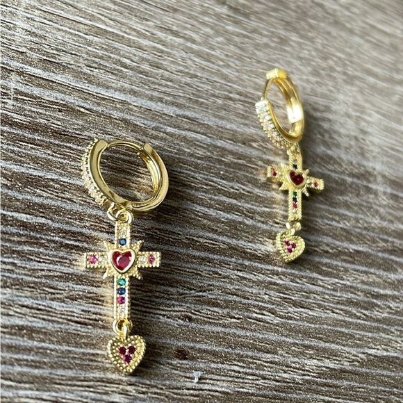 Vintage style earring A80 - Picture 2 of 3